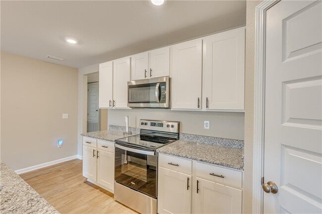 Building Photo - 20675 Mercury Dr