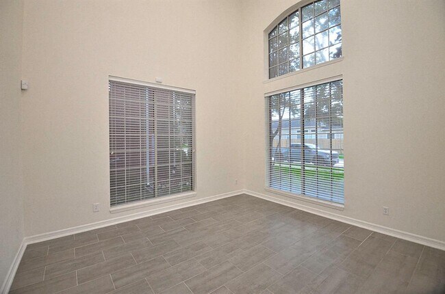 Building Photo - 21010 Kelliwood Park Ln