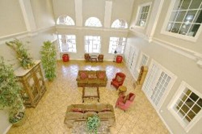 Building Photo - ANNUAL RENTAL - 2 BED / 1 BATH AT FAIRWAY PRESERVE