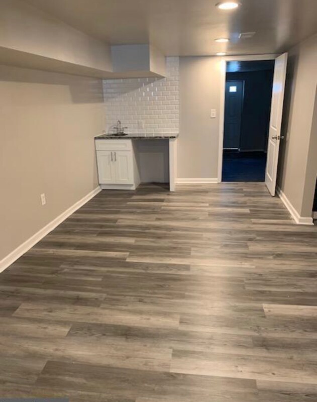 Building Photo - 4 Torresdale Ave