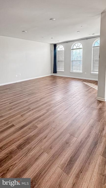 Building Photo - 9637 Block St