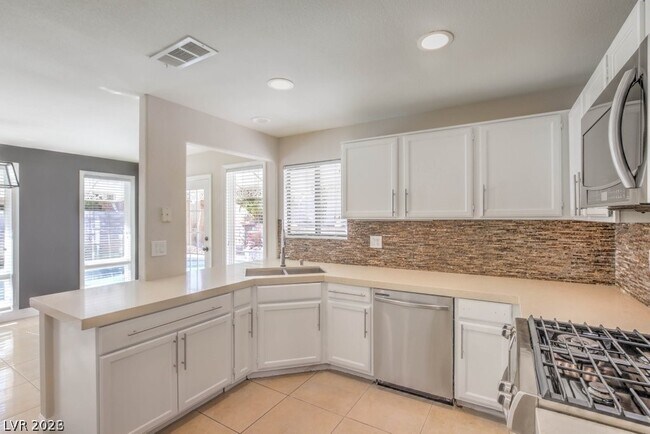 Building Photo - 2705 Eagle Springs Ct