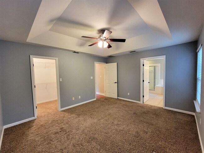 Building Photo - 3 bedroom house for rent in NE Tallahassee...