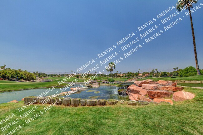 Building Photo - 8960 Echo Ridge Dr