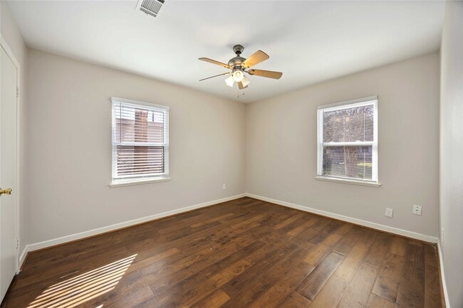 Building Photo - 6713 Barney Rd