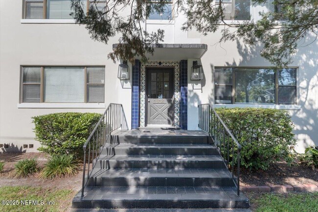 Building Photo - 1612 Flagler Ave