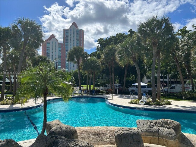 Building Photo - 3300 NE 192 St