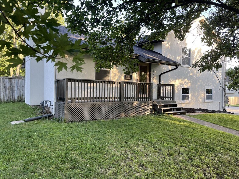 Building Photo - 1207 Geneva St