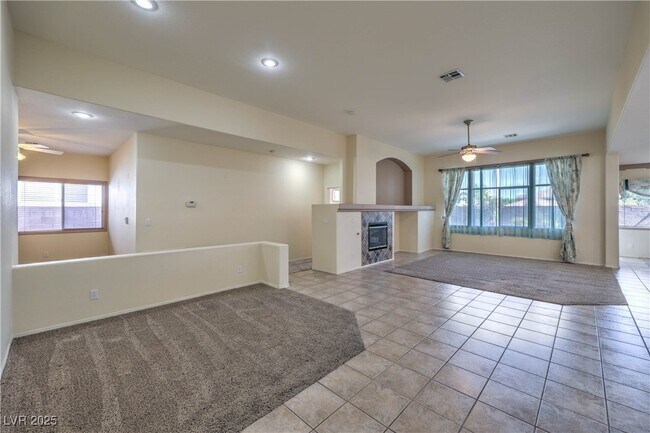 Building Photo - 10504 Narra Pl