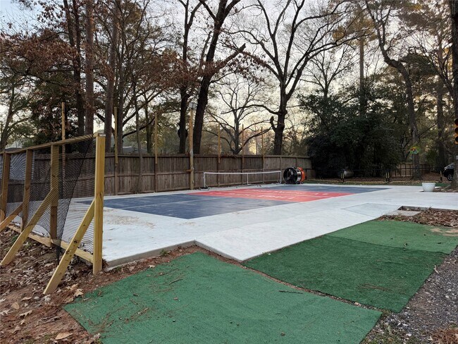 Building Photo - 23205 Decker Prairie-Rosehill Rd