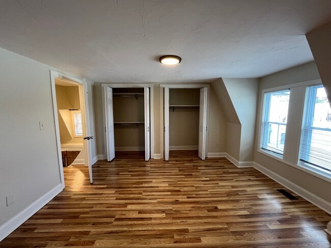 Building Photo - 350 Melwood Ave