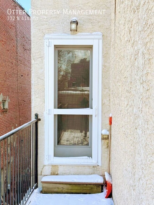 Building Photo - 332 N 41st St