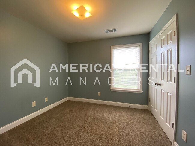 Building Photo - 1475 Beardens Farm Rd