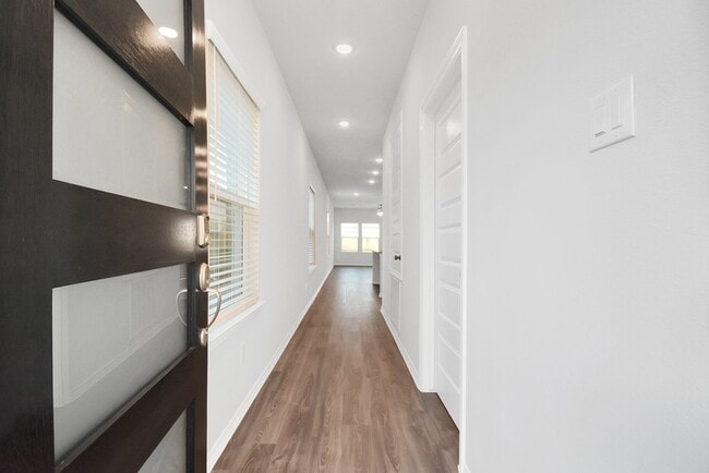 Building Photo - 23255 Wise Walk Dr