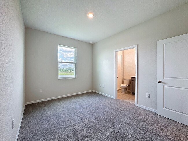 Building Photo - 10547 Bridgegate Hts Lp