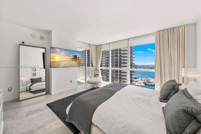 Building Photo - 450 Alton Rd