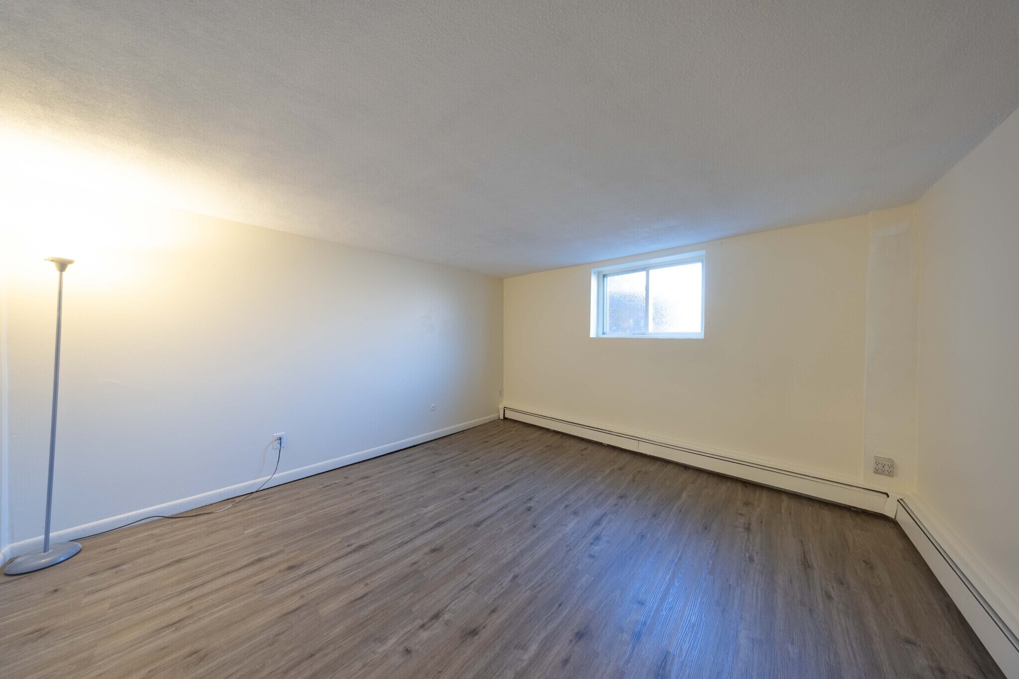 Building Photo - 33 Westgate Rd