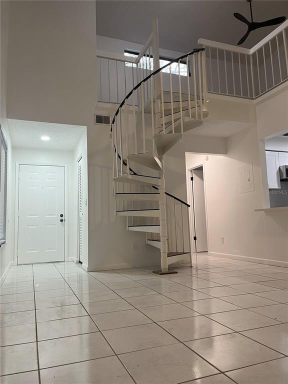 Building Photo - 8433 Laurelon Pl