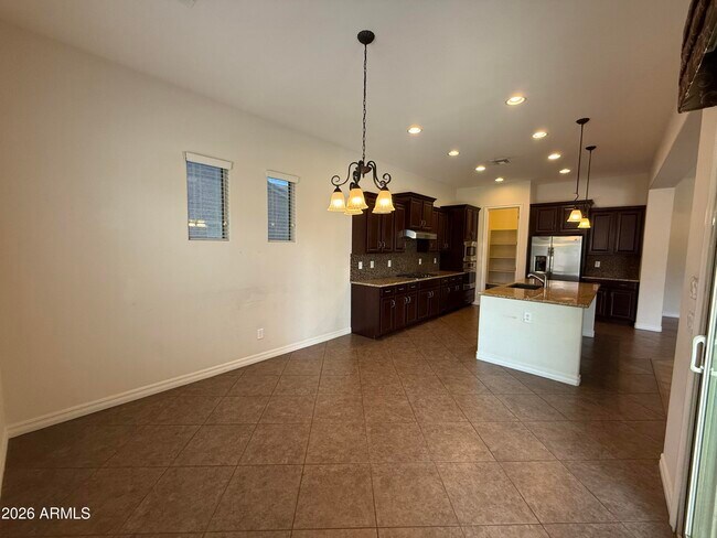 Building Photo - 4045 S Camellia Dr