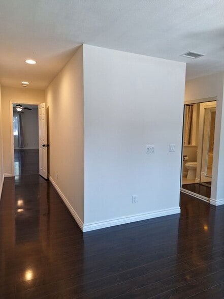 Building Photo - 2541 Gardi St