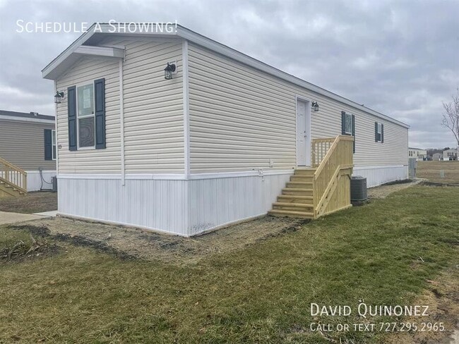 Building Photo - 701 Mill St