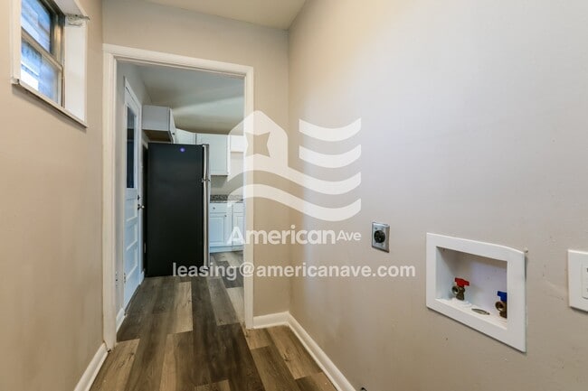 Building Photo - 30 Eaton Dr