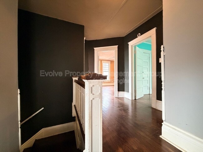 Building Photo - 1283 Harbert Ave