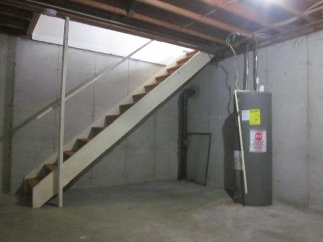 Building Photo - 1402 Tuttle St