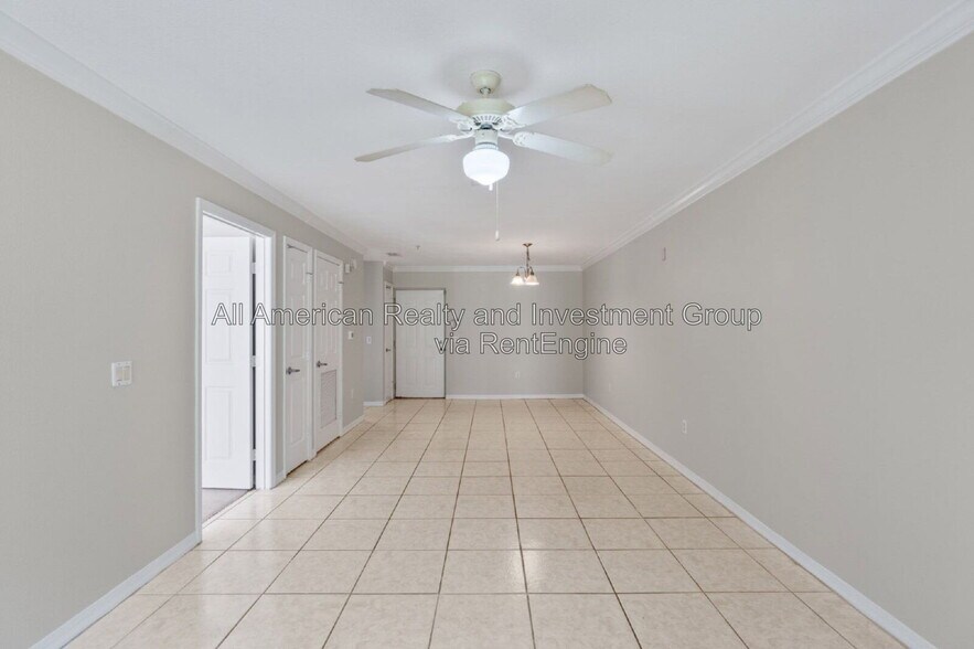 Building Photo - 4274 Calinda Ln