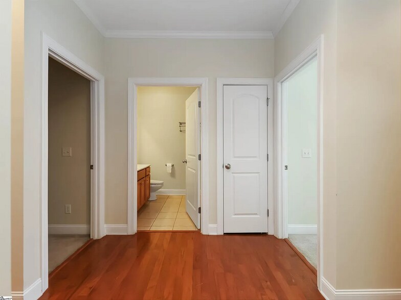 Two Bedrooms and Bathroom Entrance Area - 116 Ashgrove Ln