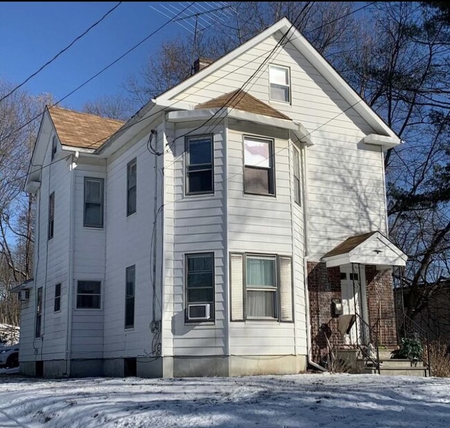 Primary Photo - 115 Fulton Ave