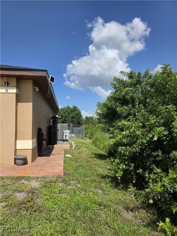 Building Photo - 1816 Tomaso Ave