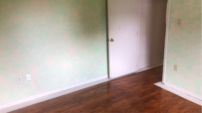 Building Photo - 12875 Galyean Rd