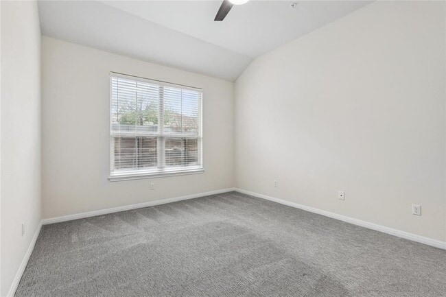 Building Photo - 1200 10th St