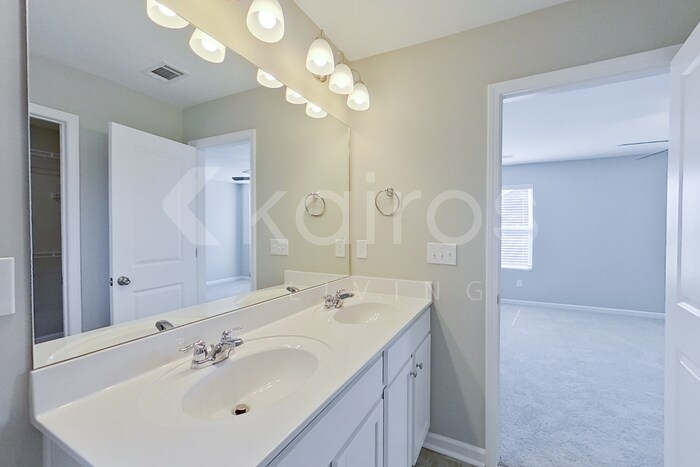 Building Photo - 7379 Foggy River Dr