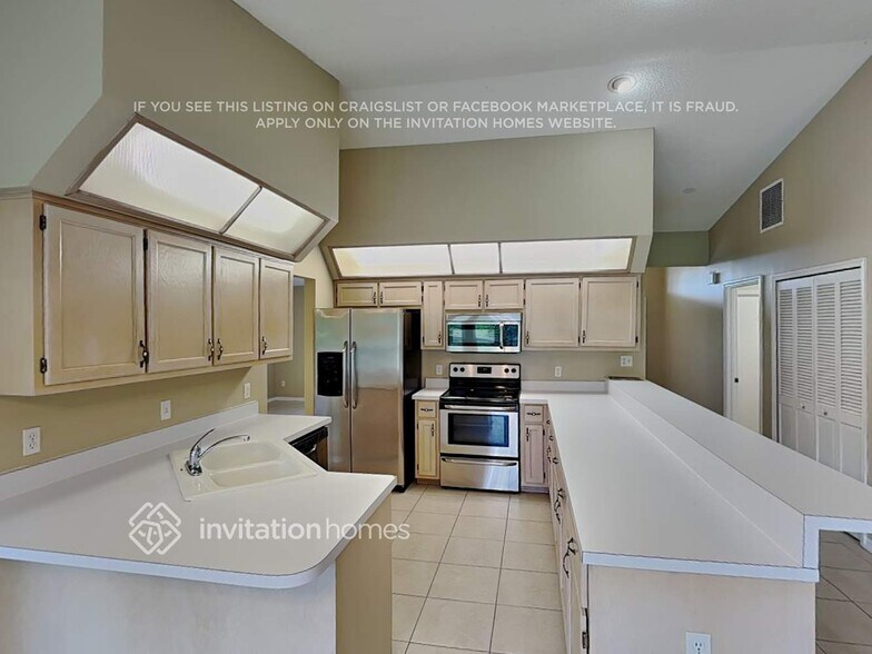 Building Photo - 107 Glen Abbey Ln