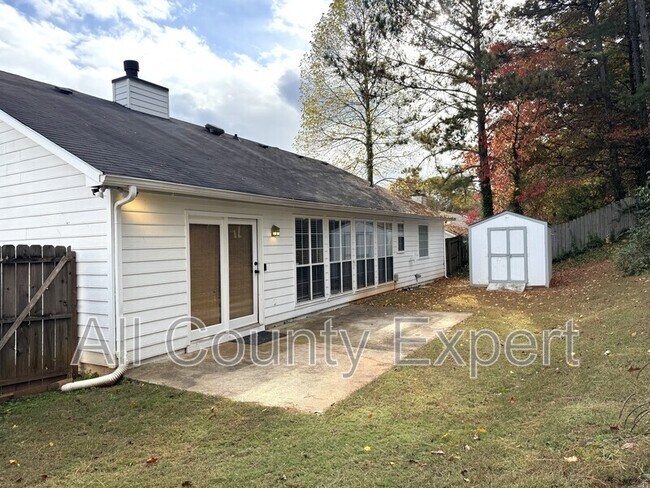 Building Photo - 915 Prestonwood Dr