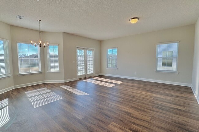 Building Photo - COMING EARLY FEBRUARY 2026! (One Pet Maximum)