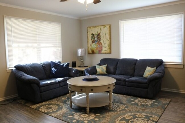 Building Photo - Furnished House For Rent in North Augusta!