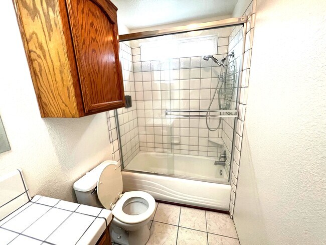 Building Photo - 3013 Verdugo Ln