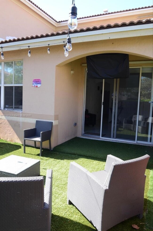 Building Photo - 12505 SW 124th Ct