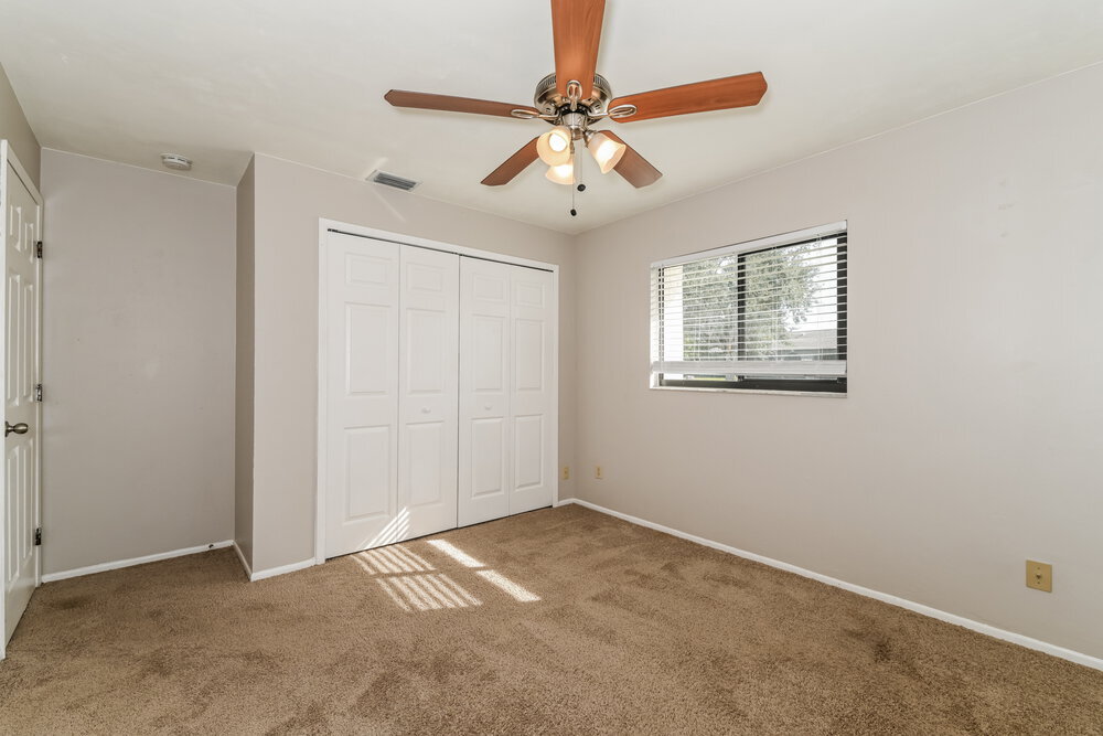 Building Photo - 1705 SE 8th Terrace