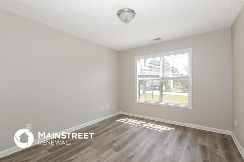 Building Photo - 125 Waters Edge Dr