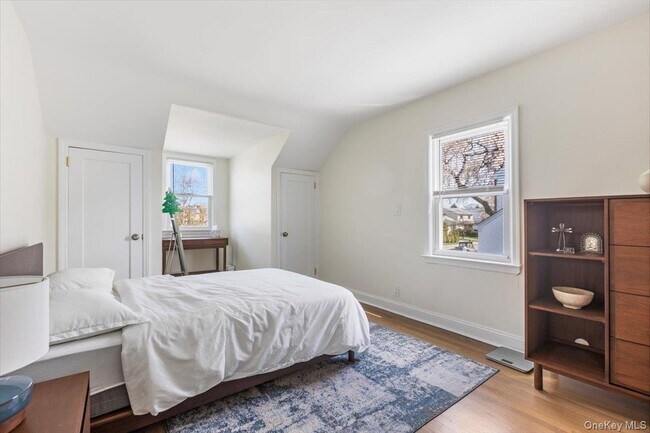 Building Photo - 34 Tuckahoe Ave