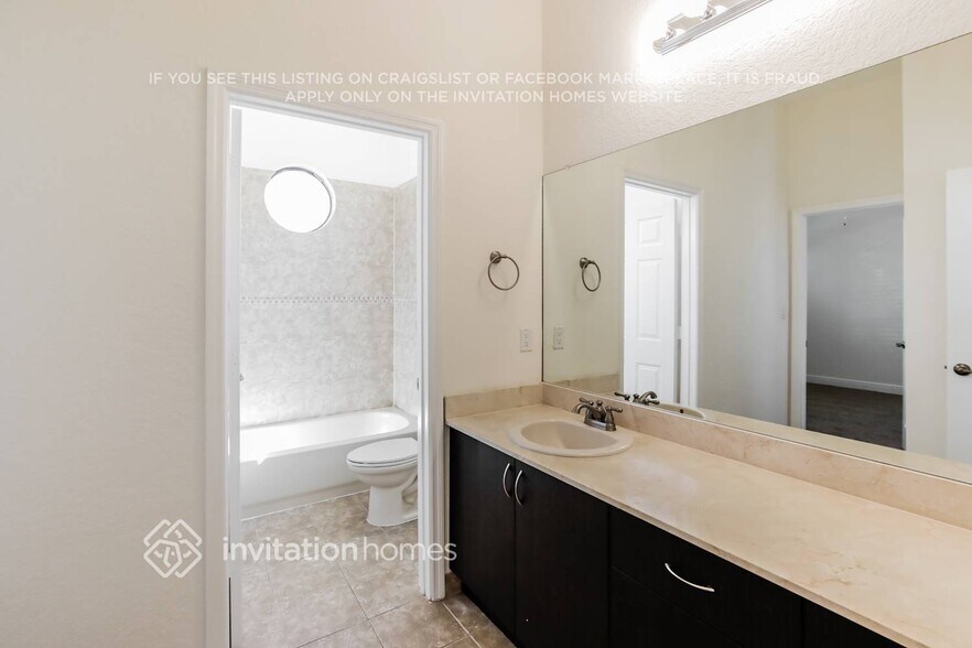 Building Photo - 8442 SW 196th Terrace