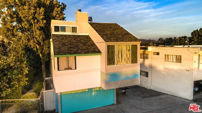 Building Photo - 29231 Heathercliff Rd