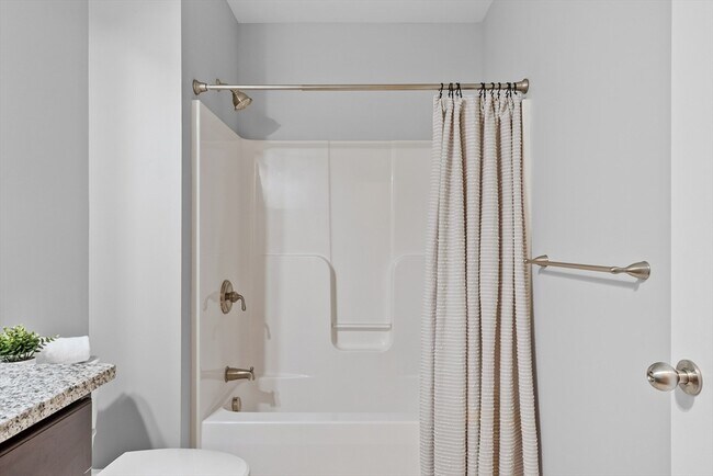 Building Photo - 99 Essex St