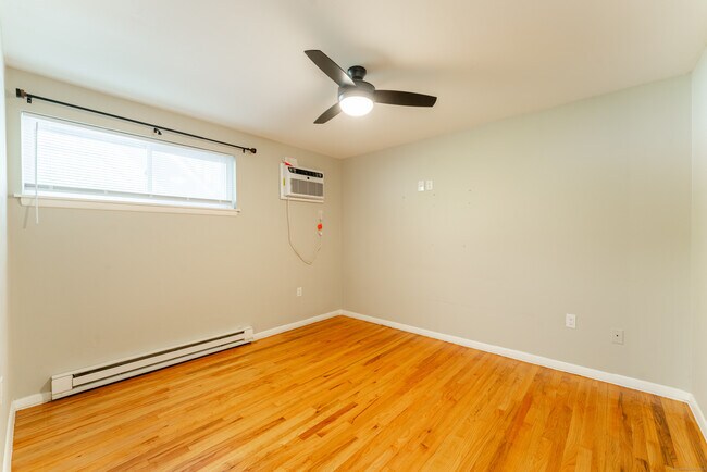 Building Photo - 1538 CT-12