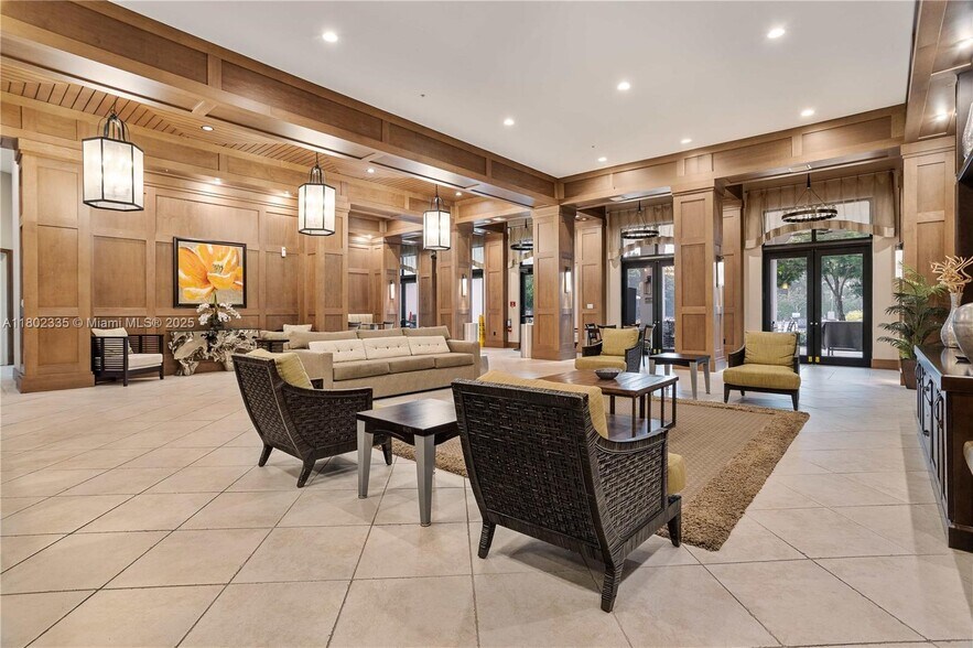 Building Photo - 4023 Cascada Cir