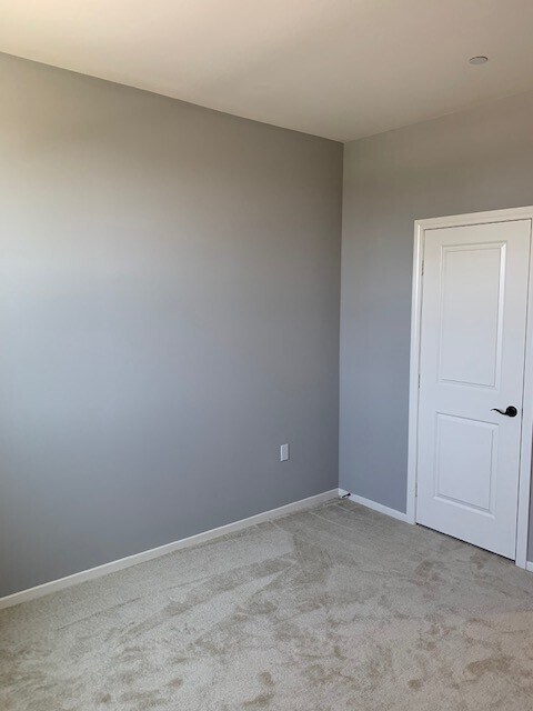 Building Photo - NEW HAVEN COMMUNITY - AVAILABLE NOW 2+2.5 ...